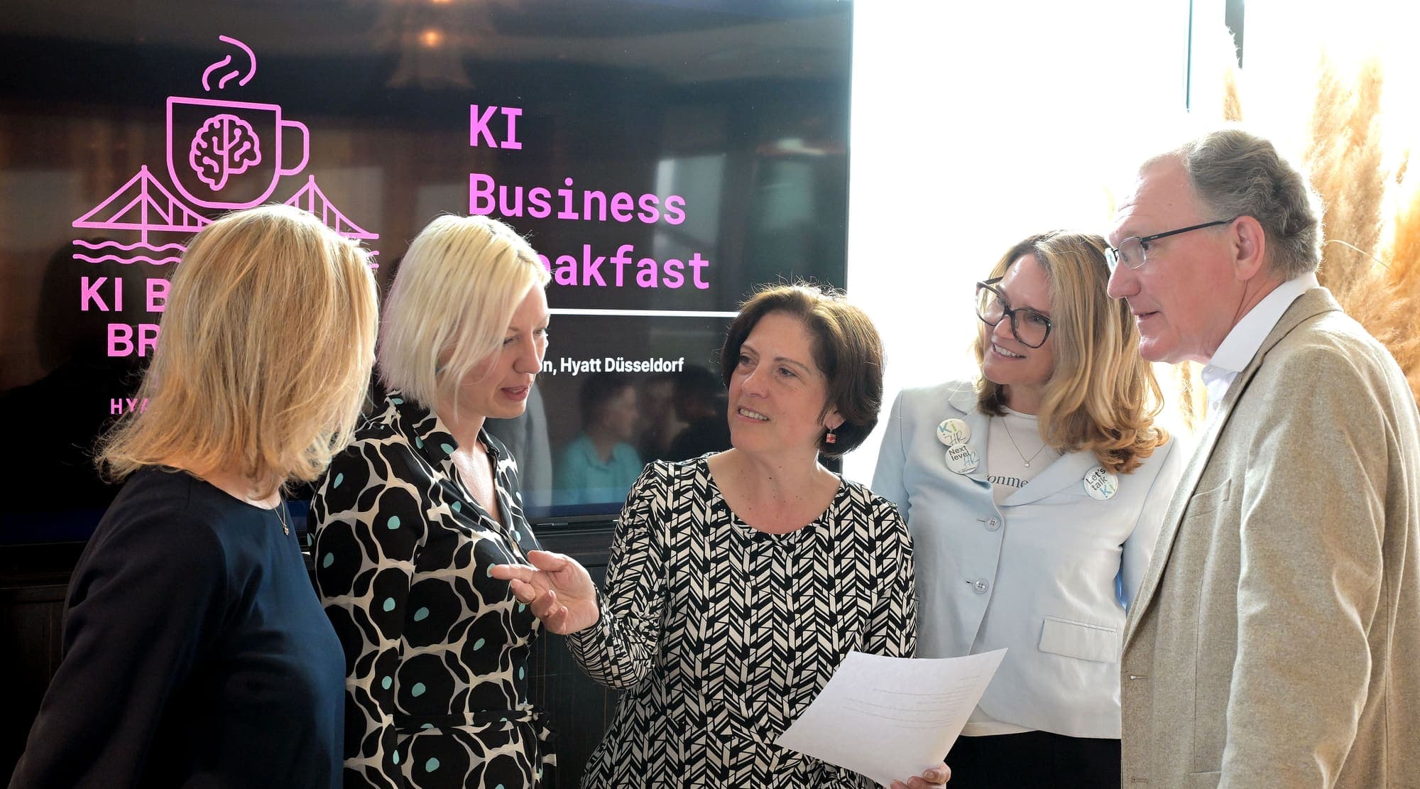 KI Business Breakfast im Hyatt Düsseldorf — Austausch zwischen Entscheider*innen